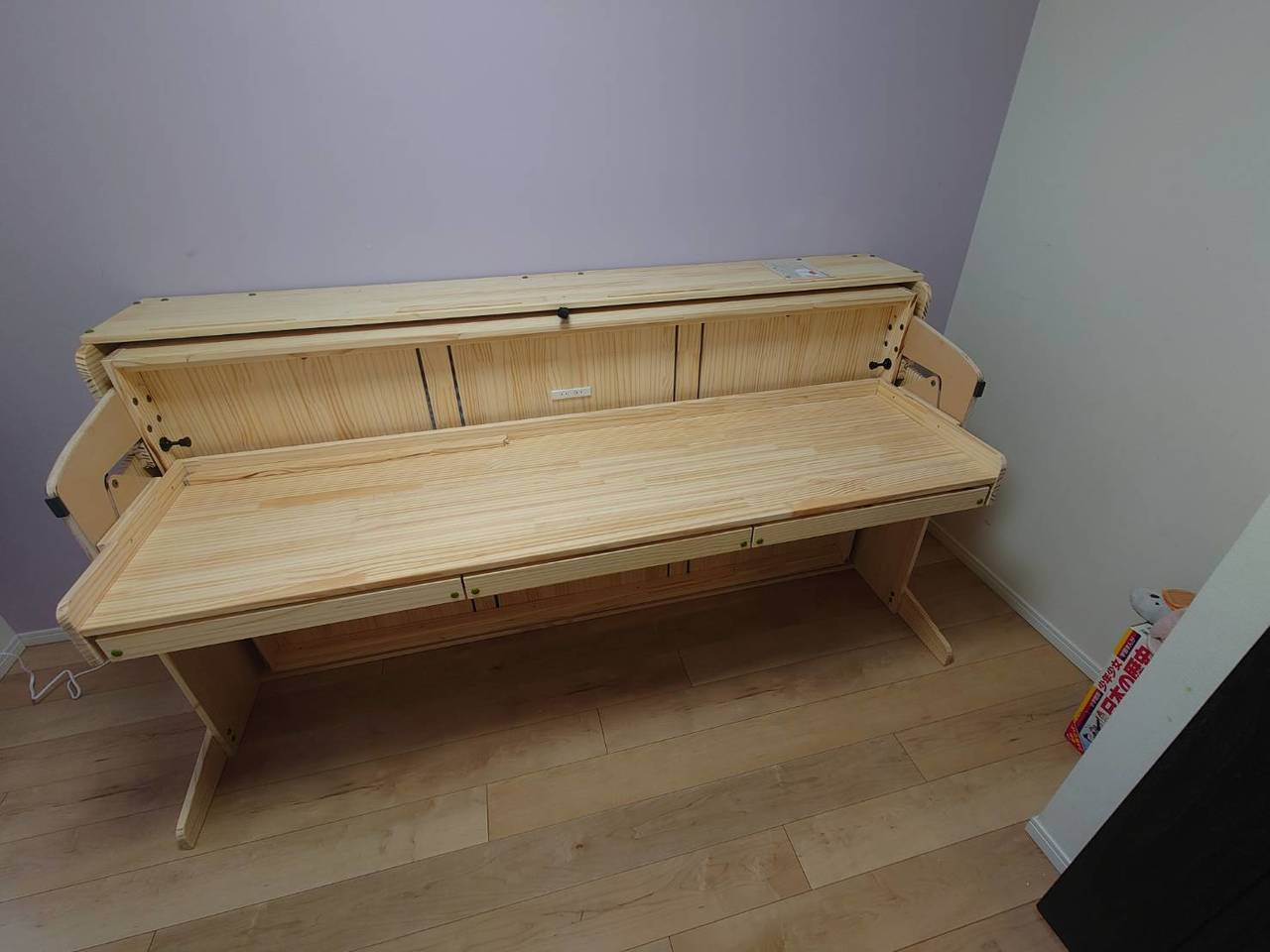 デスクベッド（机ベッド一体型）